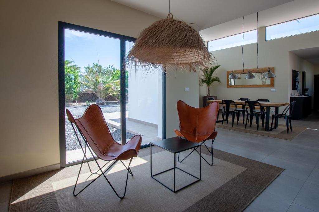 Posezení v ubytování North Shore Villas Lajares, VILLA ALEGRE 30A