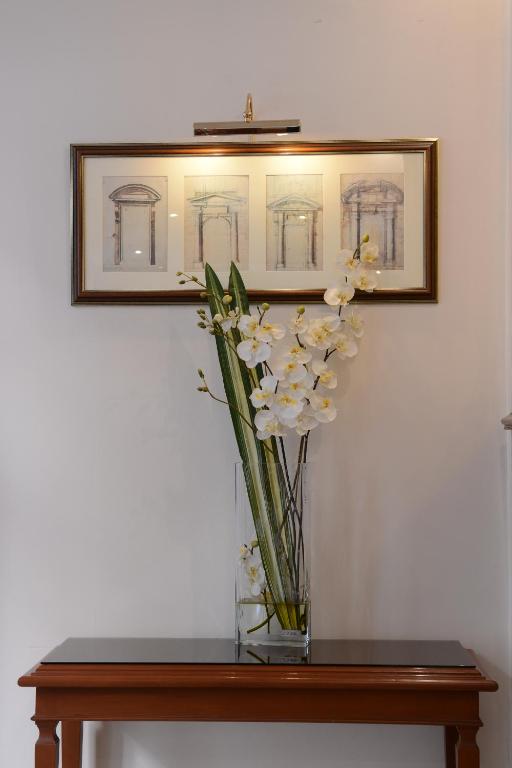 Hotel Imperial Paris - Resim 23