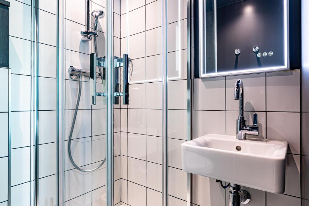 Graphik Montparnasse - Resim 26