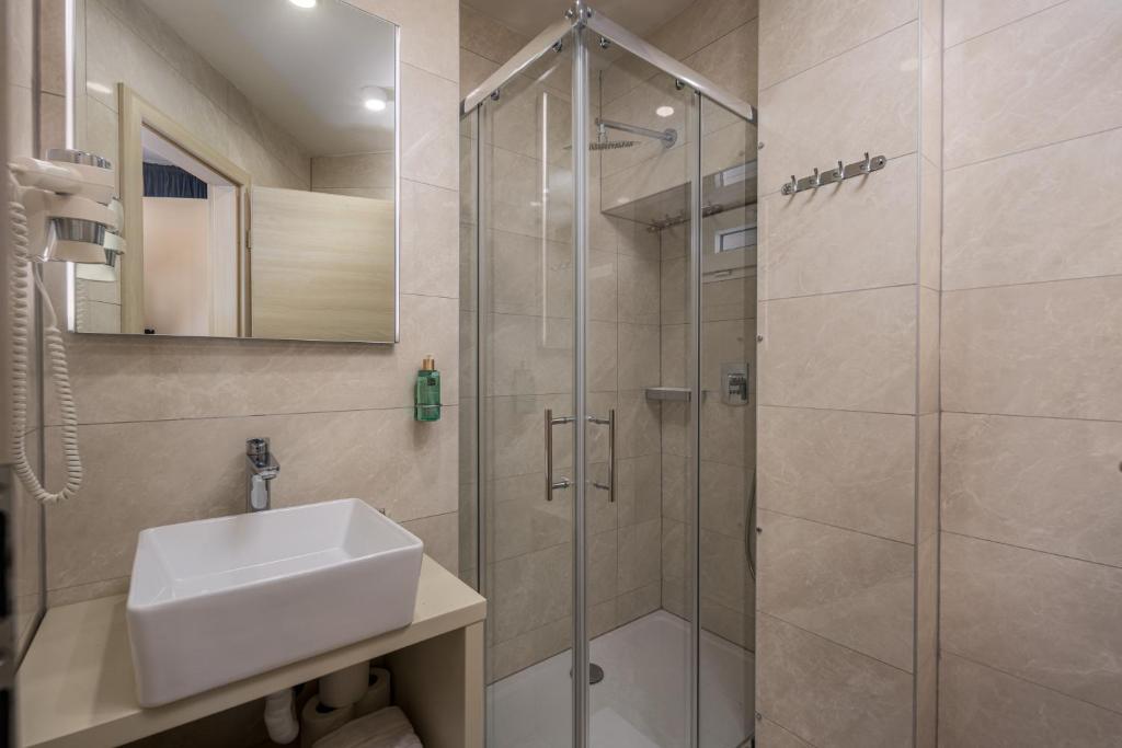 Koupelna v ubytování Hotel Agava Split