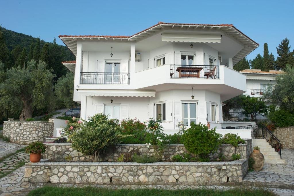 The building in which the holiday home is located