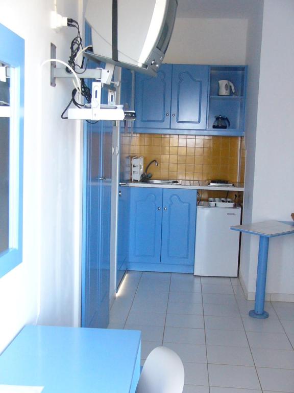 Blue Beach Villas Apartments - 9