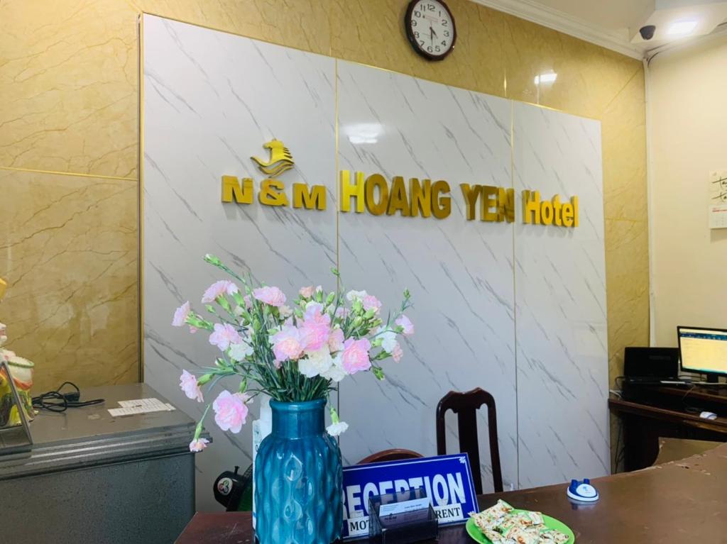 Khu vực sảnh/lễ tân tại Hoang Yen Hotel