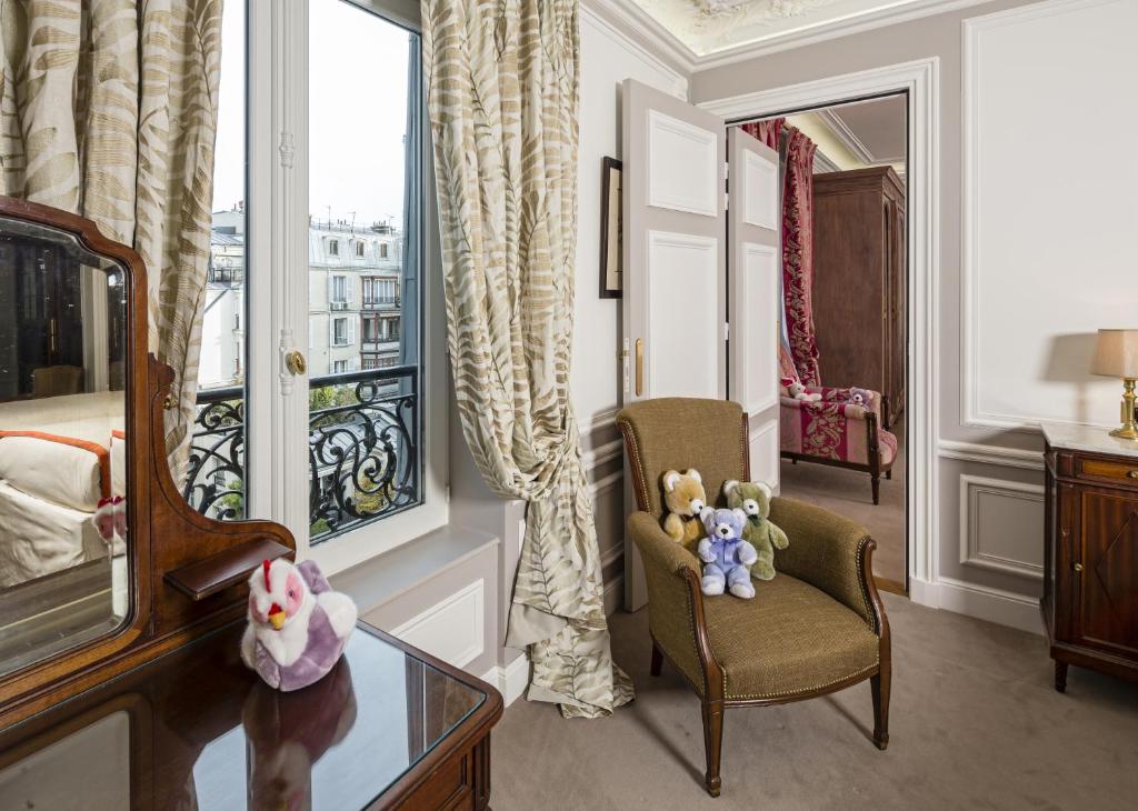 Hôtel Regina Louvre - Resim 31