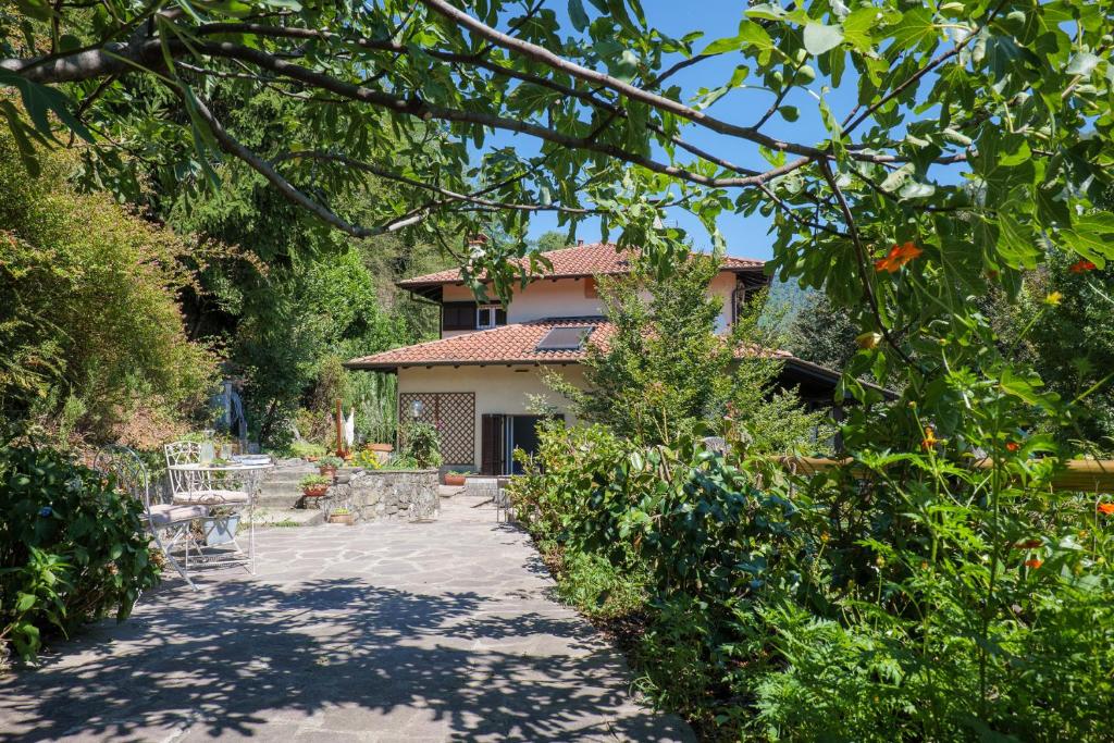 Villa Laveno