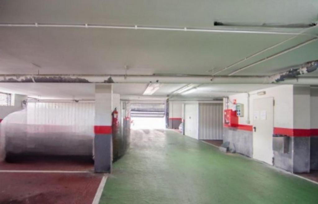 Zdjęcie z galerii obiektu CASTRO COSTA NORTE Apartamento Jardín Garaje w mieście Castro-Urdiales