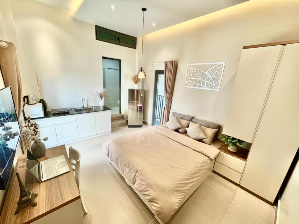 MIDMOST HOUSE - Studio