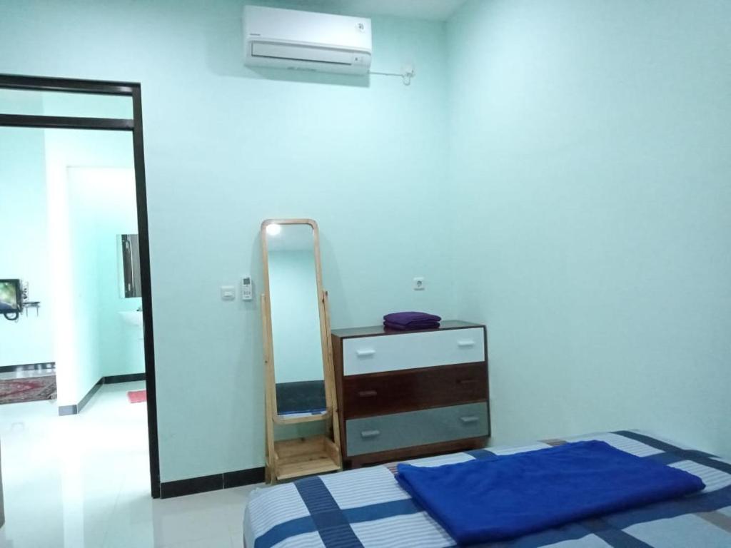 Griya Rejeki Homestay by FH Stay
