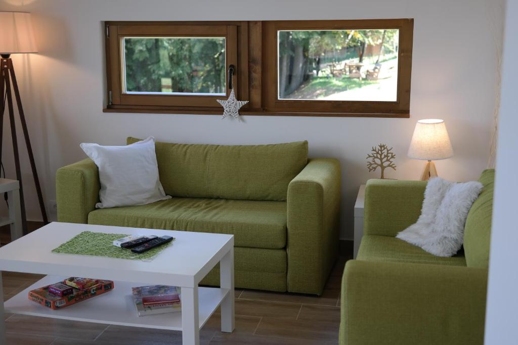 Posezení v ubytování LIPA houses & spa