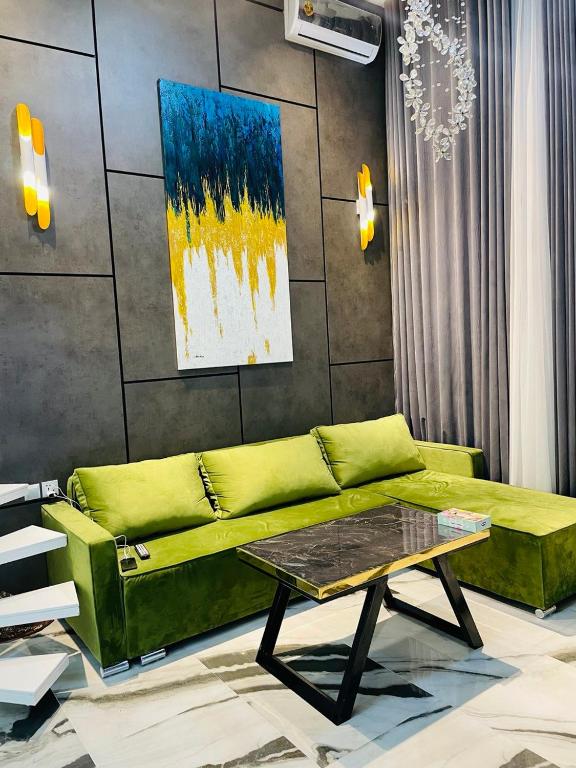 Apartment квартира студия с умным домом, Dushanbe, Tajikistan