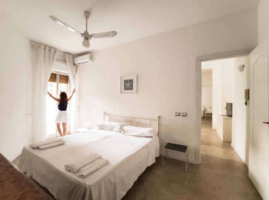 Villa delle Palme - 阳台的家庭套房