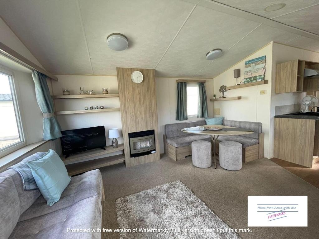 Kuchyň nebo kuchyňský kout v ubytování Robin hood Caravan park North Wales Free Wi-Fi and Smart TVs Passes not included