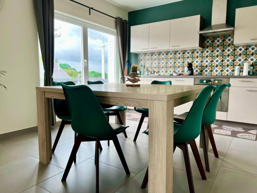 Kuchyň nebo kuchyňský kout v ubytování Happy Duplex