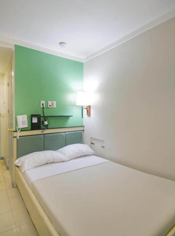 New Dawn Pensionne House - Economy Double Room
