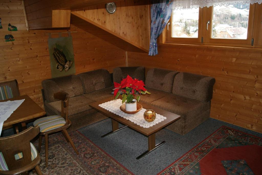 Posezení v ubytování Gästehaus Ferienwohnungen LACKNER
