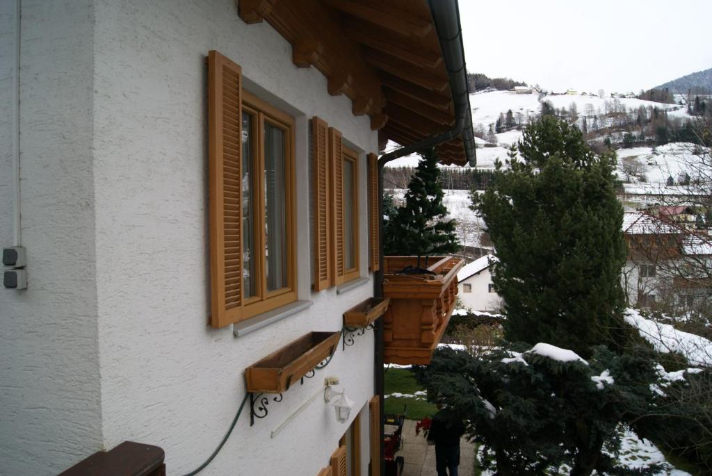 Nespecifikovaný výhled na hory nebo výhled na hory při pohledu z apartmánu