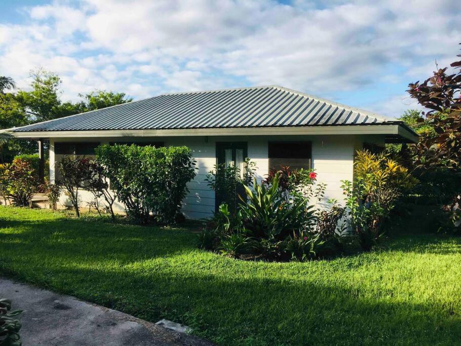Aore Hibiscus Retreat