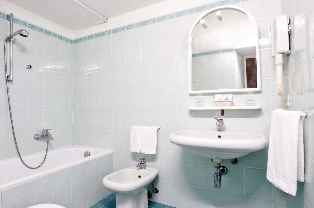 Hotel Alessandra - Resim 17