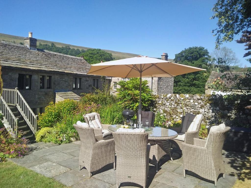 Hilltop Barn, Starbotton Precios actualizados 2023