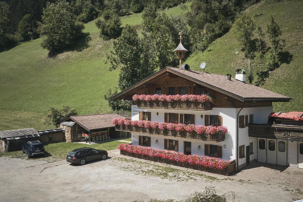 Budova, v ktorej sa apartmán nachádza