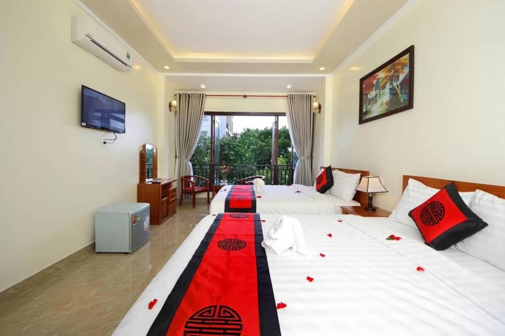 SUN MOON HOMESTAY HOI AN