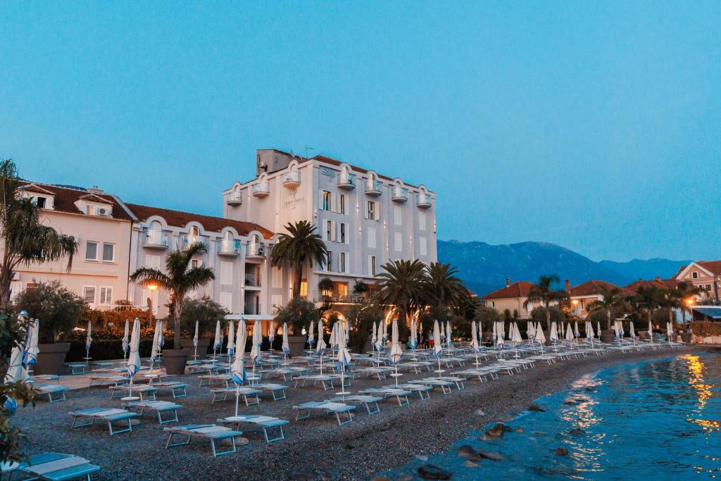 Hotel Palma, Тиват - обновленные цены 2024 года
