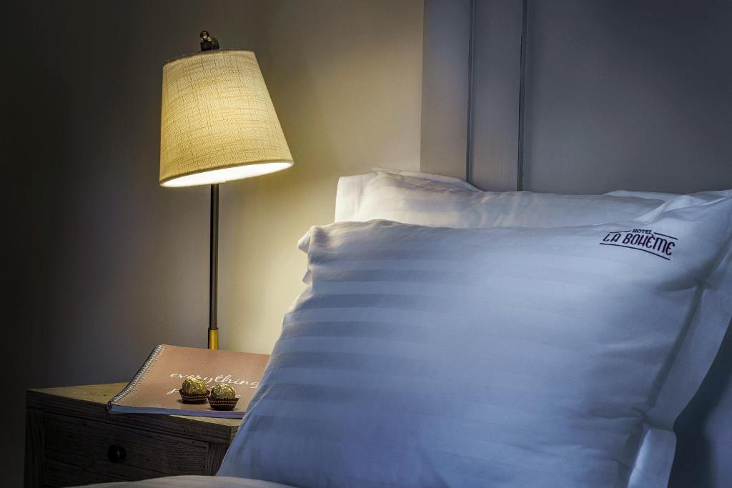 La Boheme Boutique Casa Soare - Resim 35