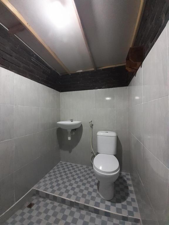 Koupelna v ubytování Tetebatu Sunrise Homestay