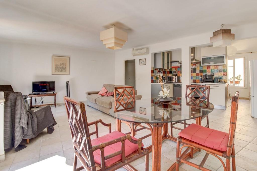 Photo de la galerie de l'établissement Profiter des plages et du Vieux Nice, à Nice