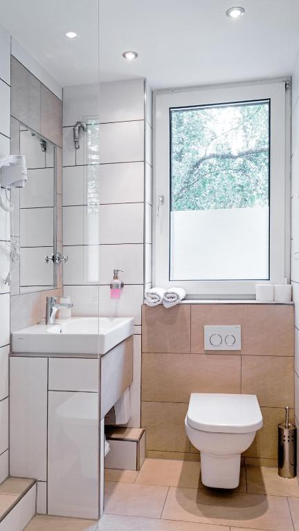 Air Hotel Wartburg - Resim 20