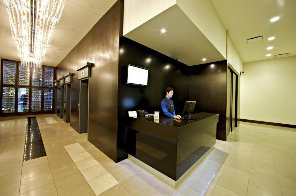 Century Plaza Hotel - Resim 36