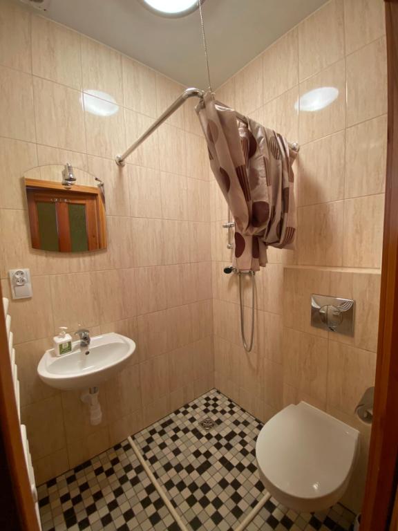 Leonardo Guesthouse - 3