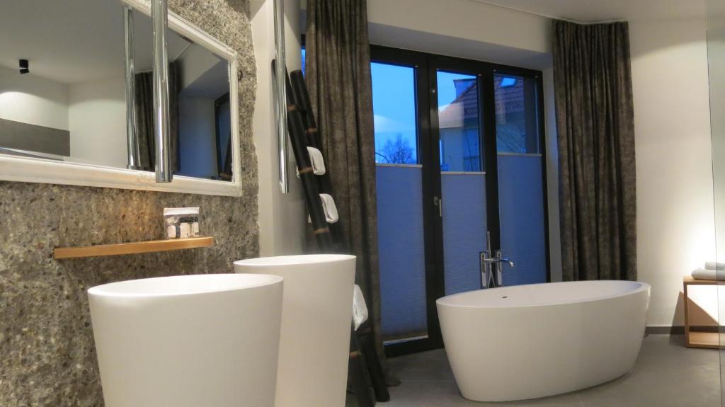 Hotel im Bunker - Resim 27