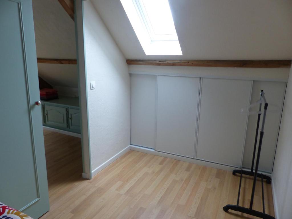 Zdjęcie z galerii obiektu Jolie maison pour 4 à 6 personnes w mieście Ellon