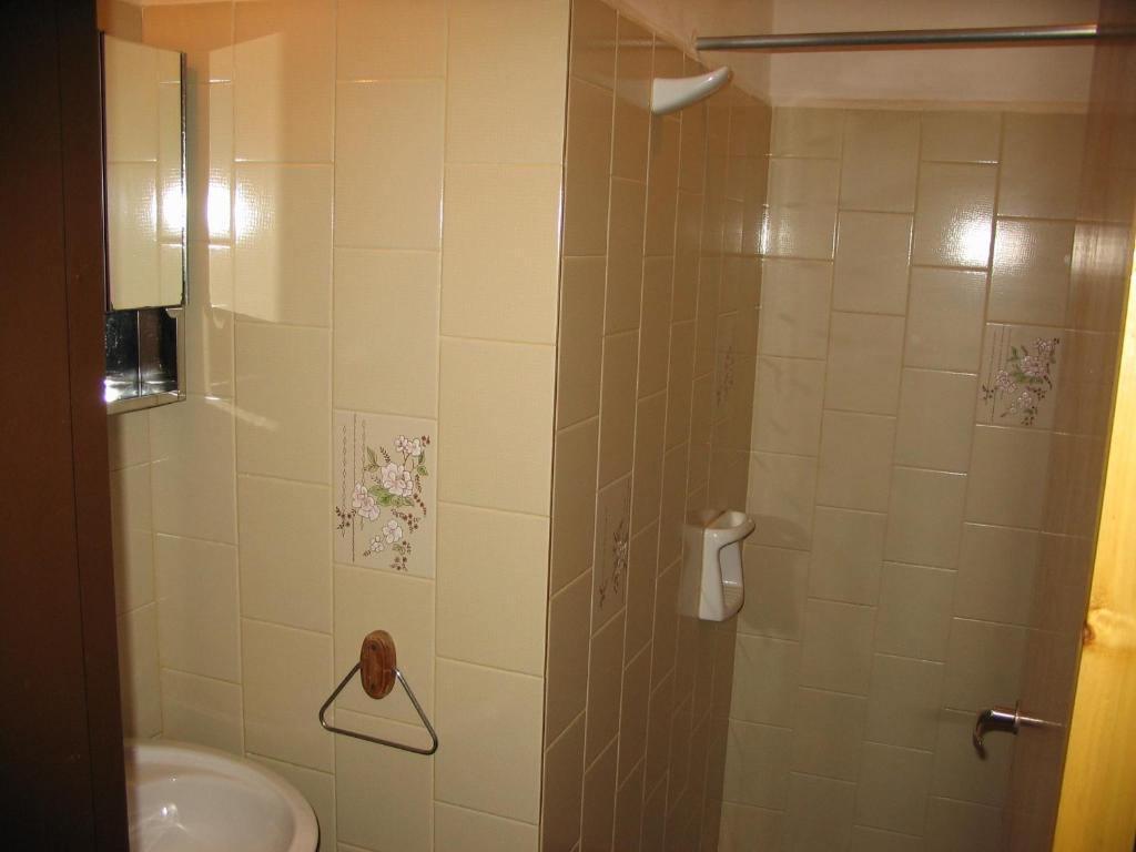 Ένα μπάνιο στο Hostería Los Sauces