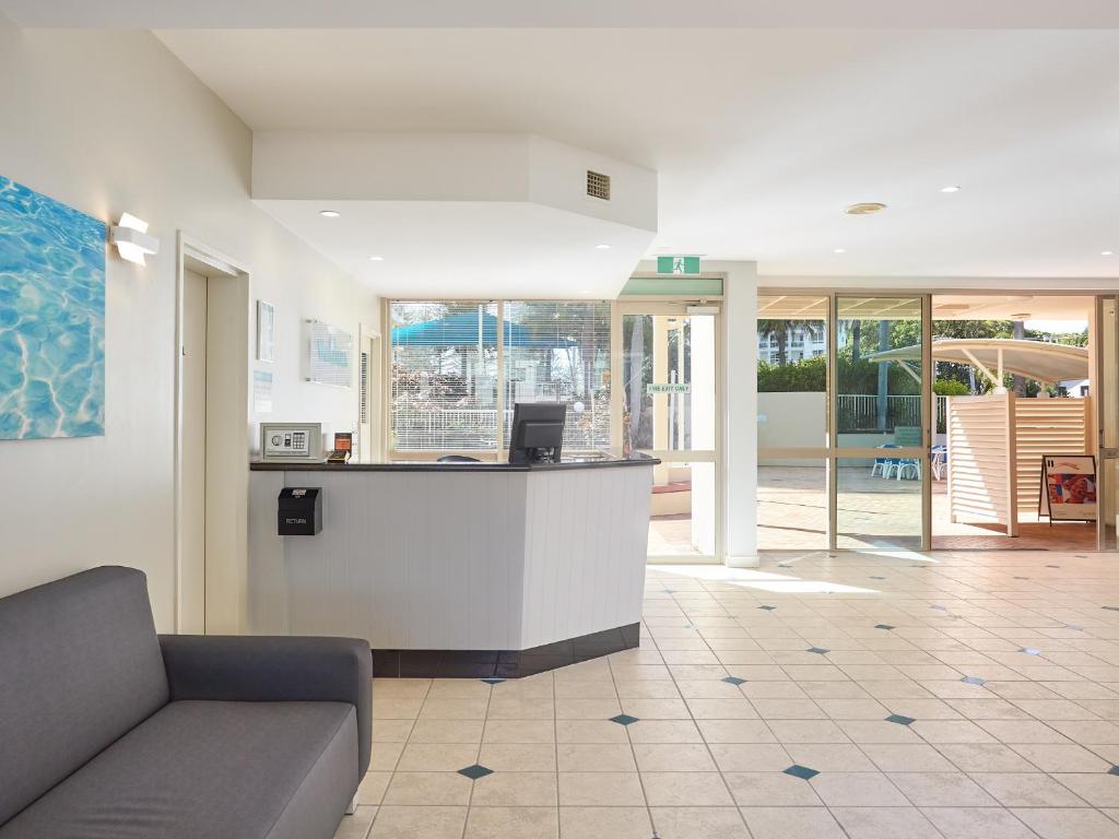 Maldives Resort Main Beach, Gold Coast - Resim 25