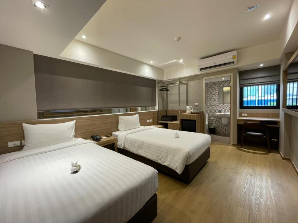 
Standard Twin Room
