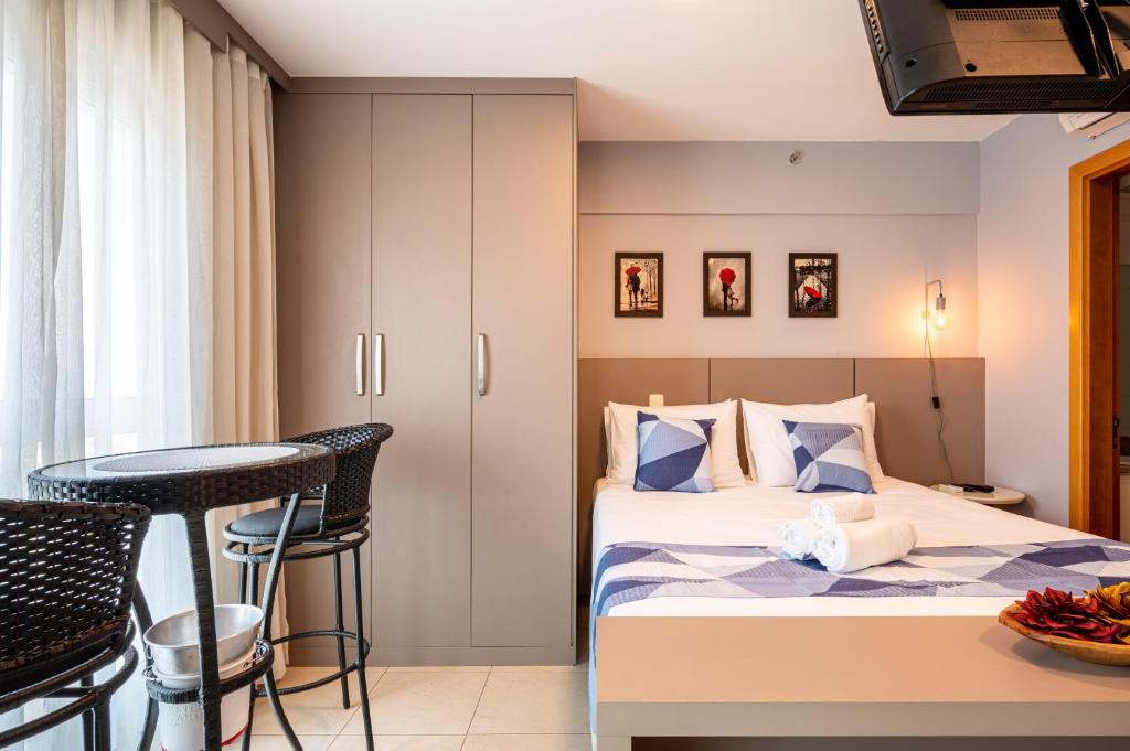 BSB STAY Premium Flats Particulares - Saint Moritz SHN - Chambre Double De Luxe Avec Balcon