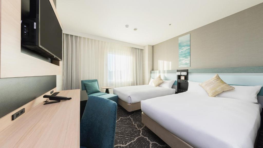 TV a/nebo společenská místnost v ubytování JR-East Hotel Mets Kamakura Ofuna