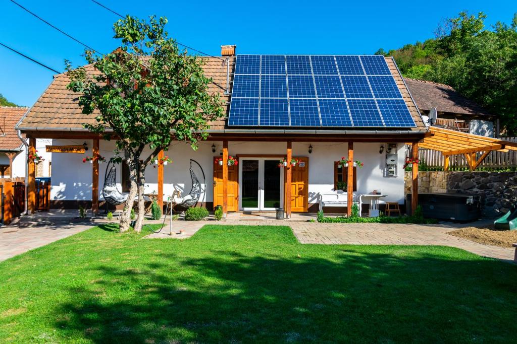 Budynek, w którym mieści się apartament