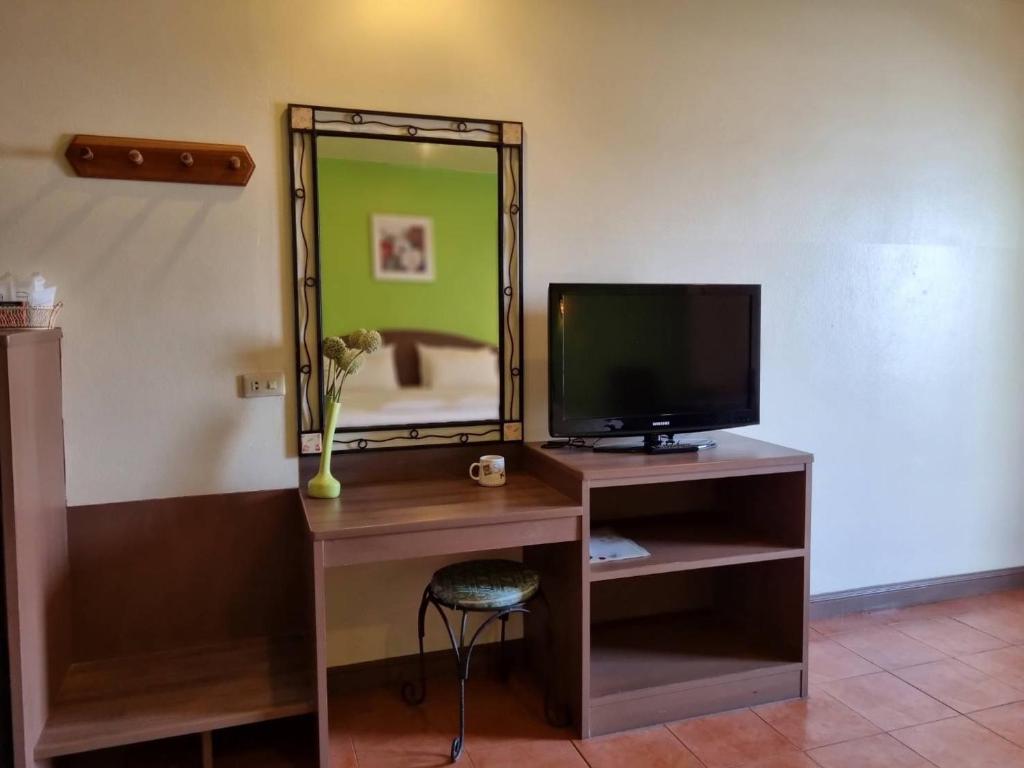 Opey De Place - Standard King Room