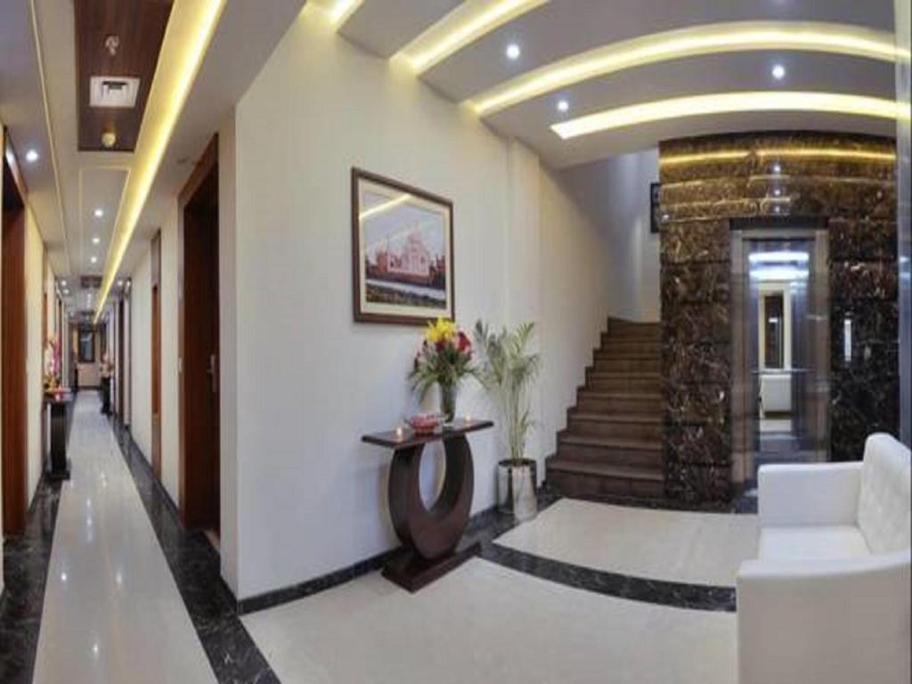 Vstupní hala nebo recepce v ubytování Hotel Seven Hills Tower