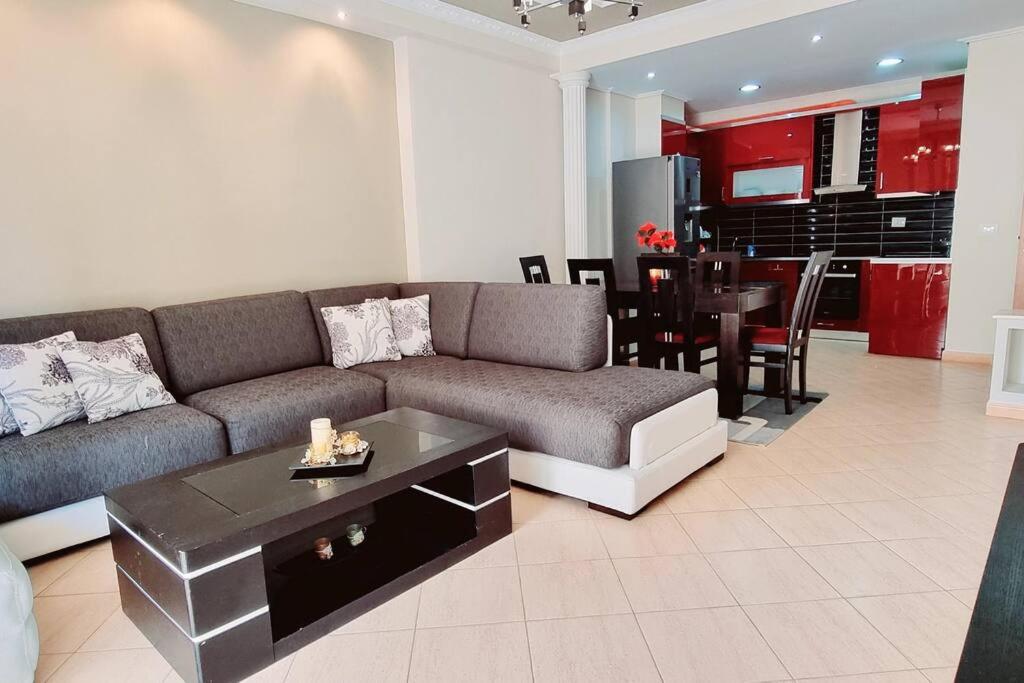 Sea view apartment 105m² in Vlore - Imazhi 4