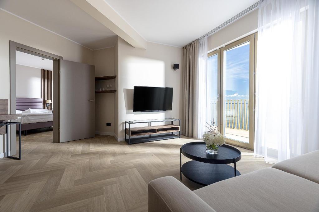 Hotel Meridian - Superior Suite Met Bay -view