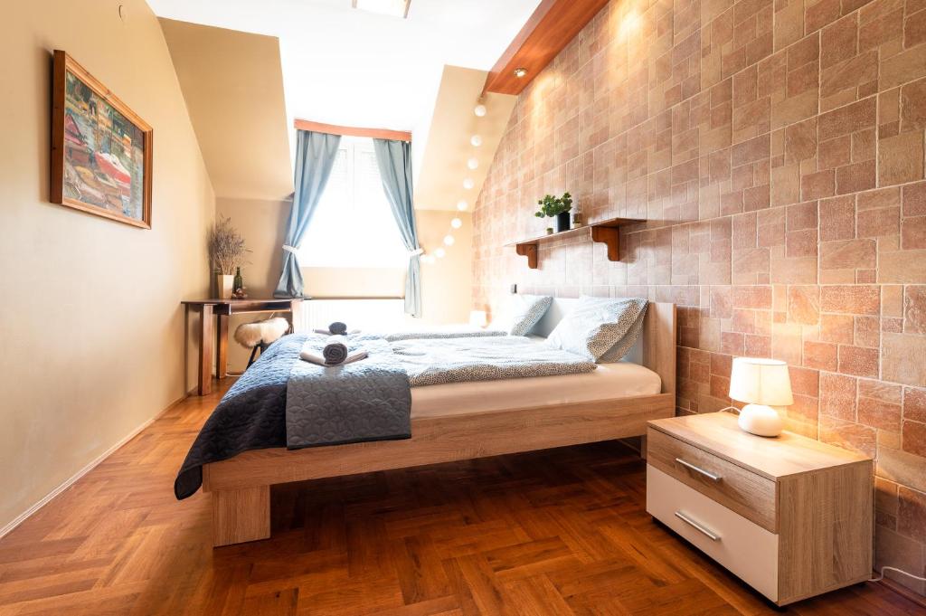 LA LAMPA Apartments 4025 Debrecen, 15 Miklós utca kép - 1