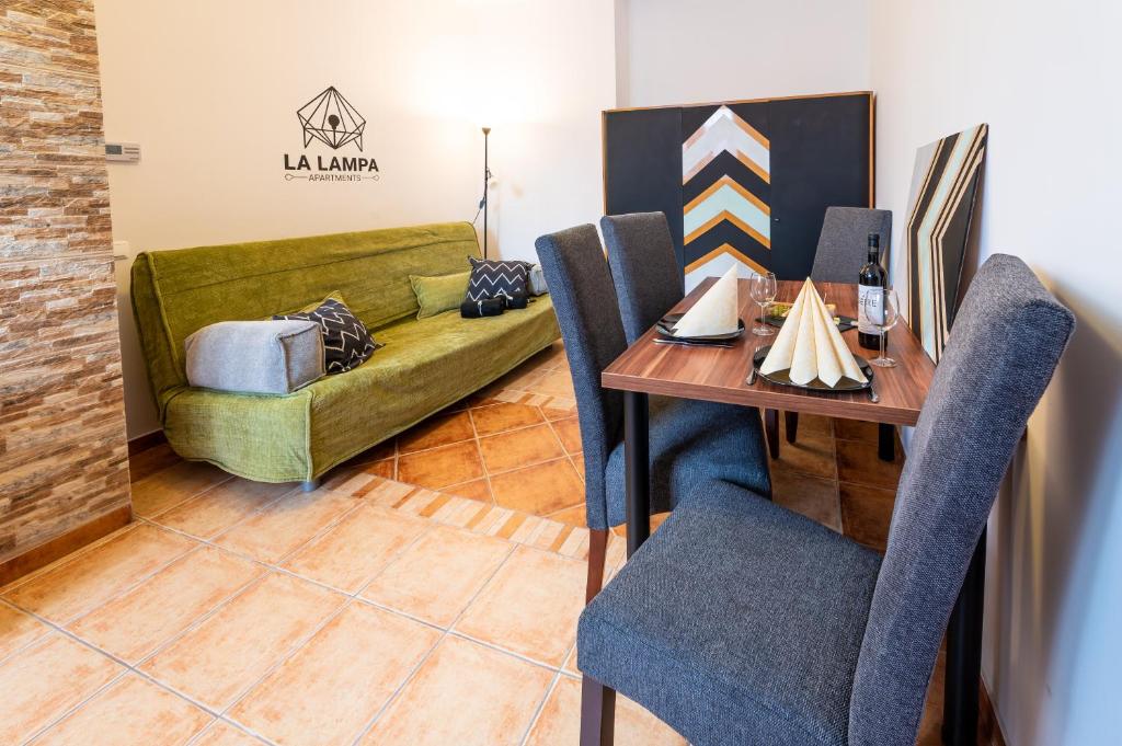 LA LAMPA Apartments, Debrecen – Updated 2023 Prices
