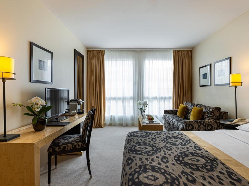 
Executive Triple Room
