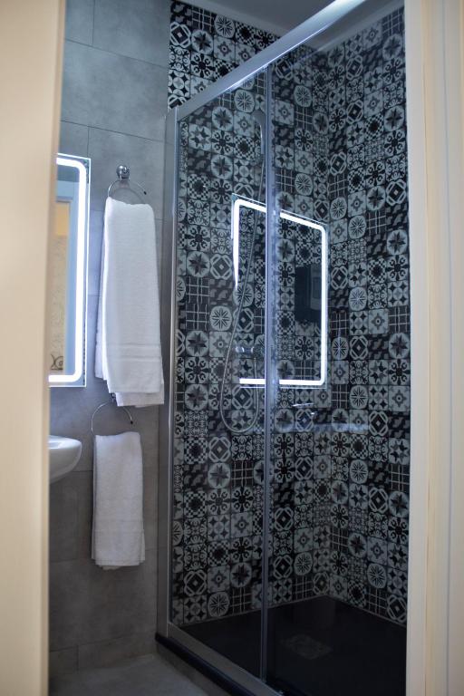 Un baño de Hotel Manzanito