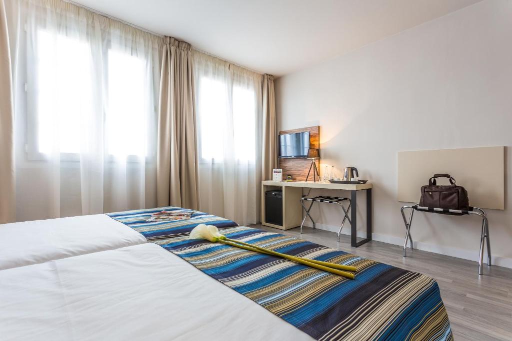 DWO Urban Granada - Resim 15