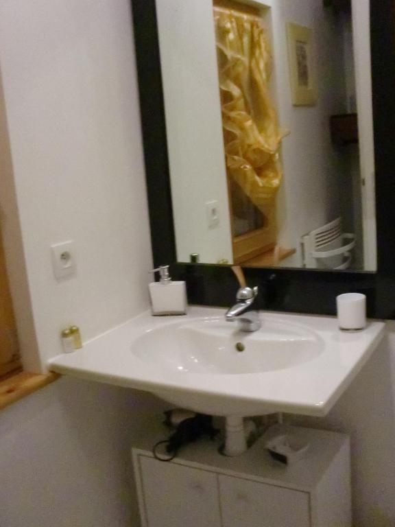 Chambres d'hôtes chez Loulou et Caramel - Habitación Doble Estándar - Mirabelle